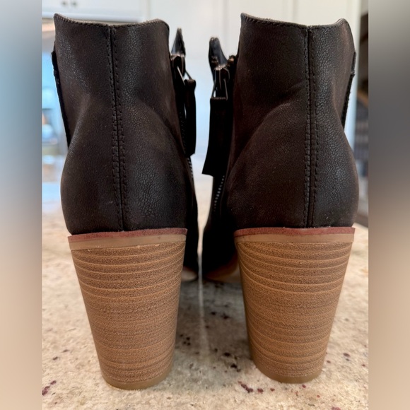MIA Black Ankle Booties with stacked Heel - Picture 6 of 11